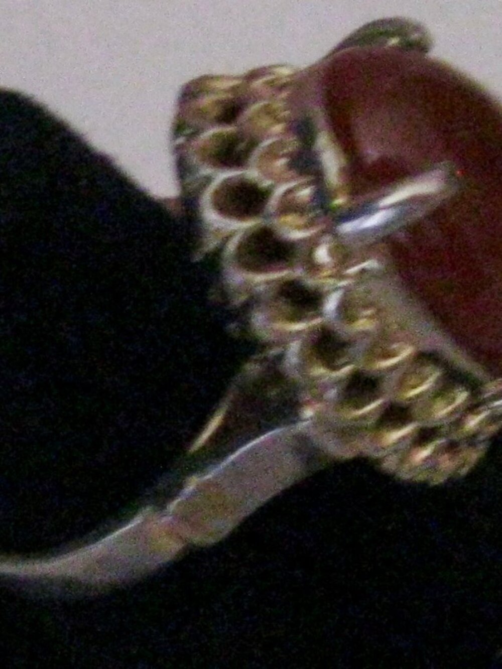 BEAUTIFUL FAUX CARNELIAN STONE RING SIZE 4-1/2 IN A LOVELY LIGHT GOLDTONE FINISH